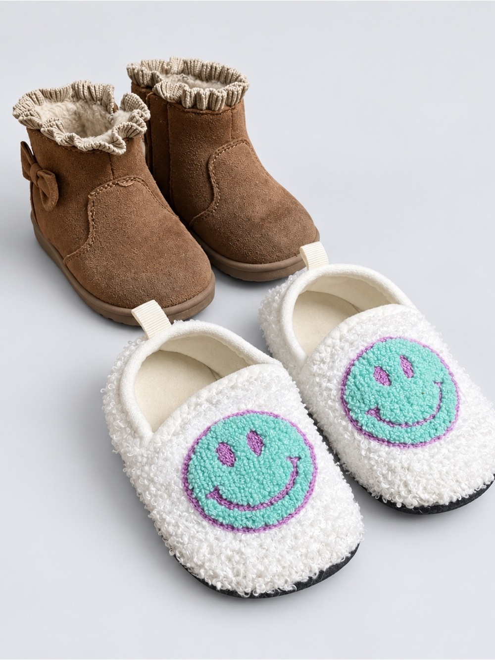 Wonder Nation Toddler Brown Ruffle Booties Size 5 + Smiley Slippers